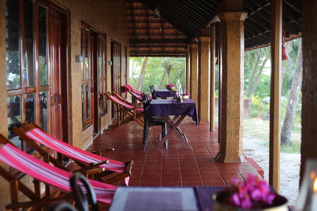 ホテルChera Rocks Beach House Thottada エクステリア 写真