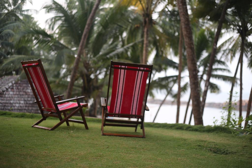 ホテルChera Rocks Beach House Thottada エクステリア 写真