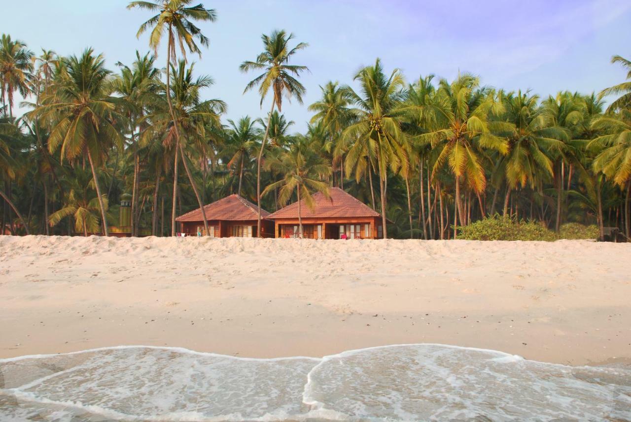 ホテルChera Rocks Beach House Thottada エクステリア 写真